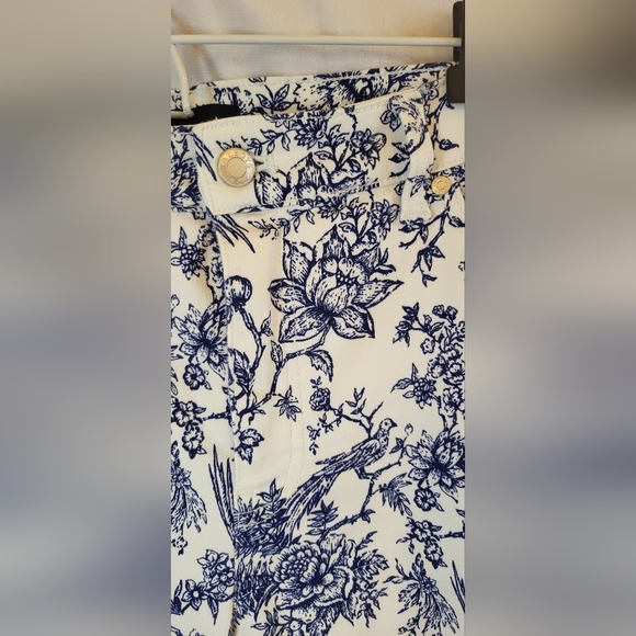 Talbot's women's size 12 Slim Ankle Jean - Picture 4 of 9